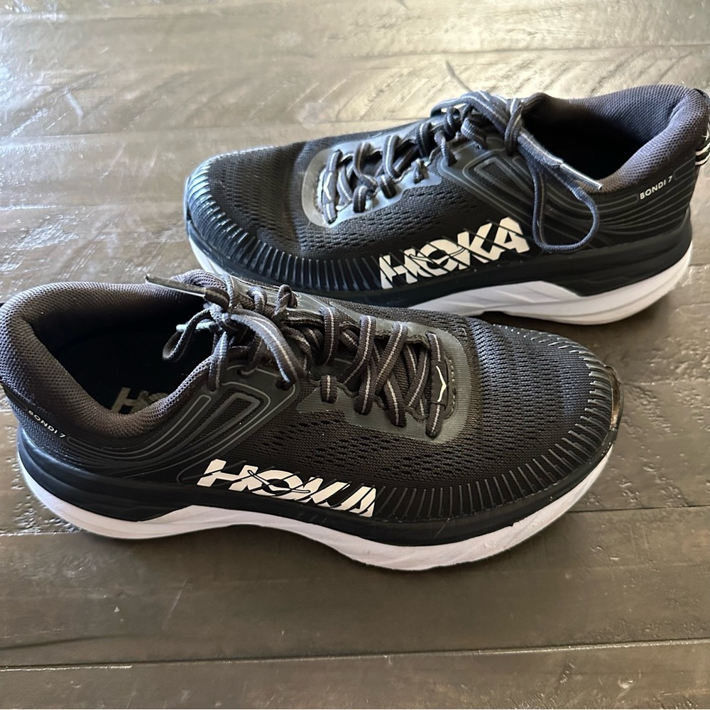 Hoka One One Bondi 7 Black/White Mesh